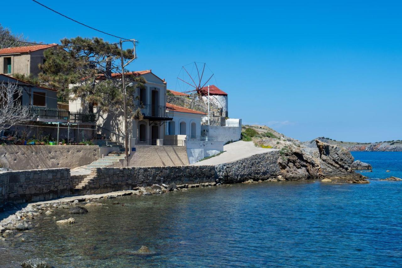 Agali Beach Pansion Mármaron Esterno foto